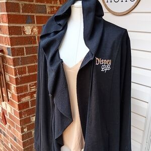 DISNEY PARKS AUTHENTIC ORIGINALS SZ 2X JET BLACK HOODED RHINESTONE  CAPE JACKET